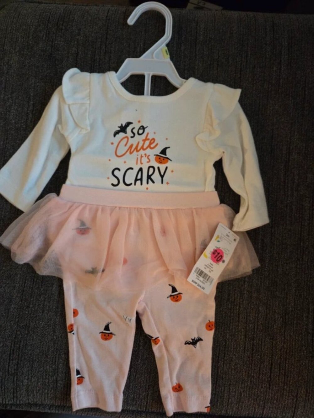 Carter's brand size 3 months 2 pc Halloween outfit